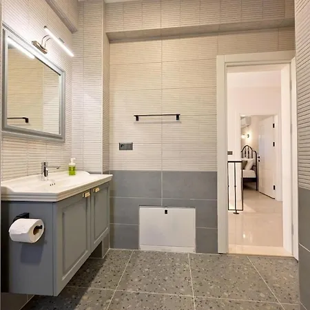 Luxury In The Center Of - Ezel Hanim Villa *