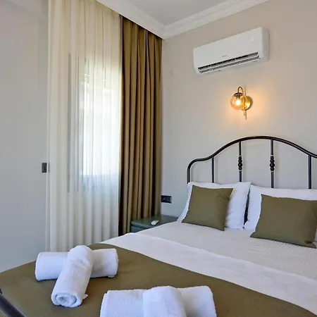 Luxury In The Center Of - Ezel Hanim Vila Fethiye