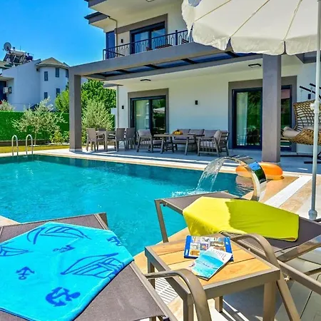 Luxury In The Center Of - Ezel Hanim Vila *