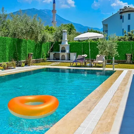 Vila Luxury In The Center Of - Ezel Hanim *