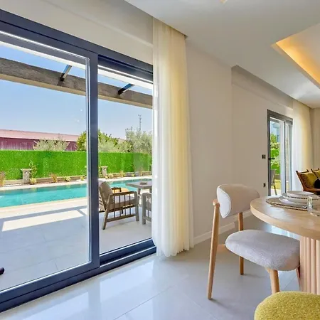 Luxury In The Center Of - Ezel Hanim Vila *