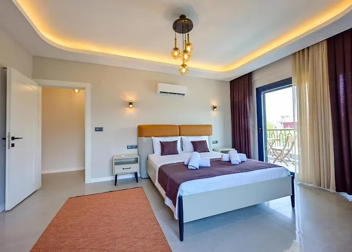 Luxury In The Center Of - Ezel Hanim Villa