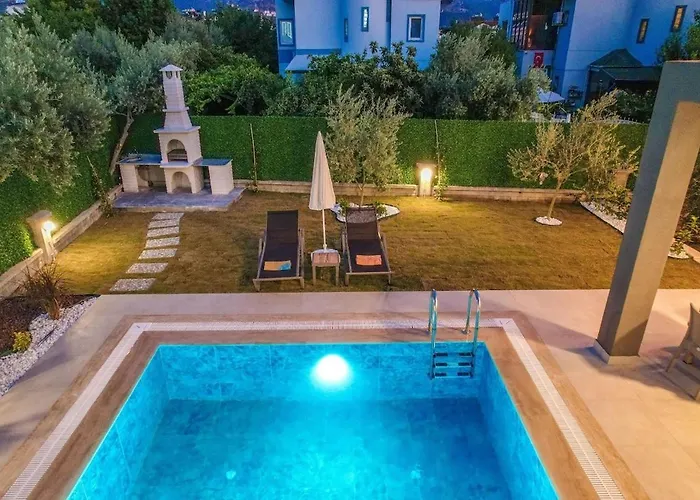 Luxury In The Center Of - Ezel Hanim Villa *