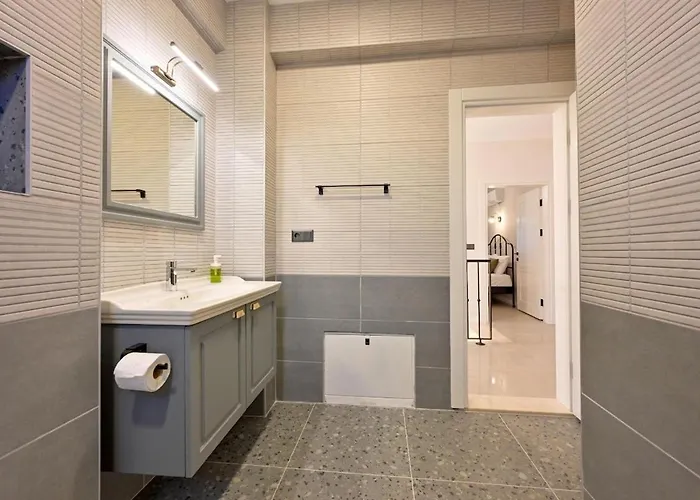 Luxury In The Center Of - Ezel Hanim Villa *